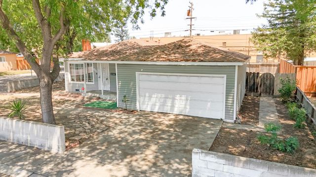 1938 Chelsea, Modesto, CA 95350