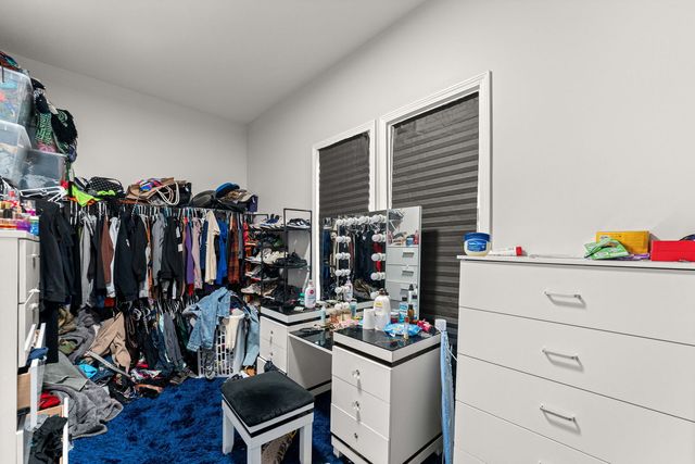 7651 S Cregier Avenue, Chicago, IL 60649