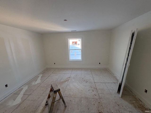 17412 Creekside Crossing Run, Huntertown, IN 46748