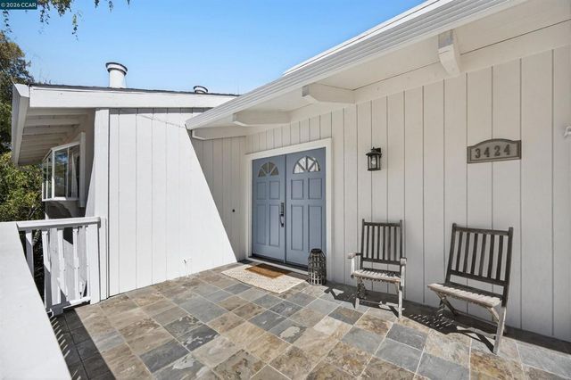 3424 Woodview Dr, Lafayette, CA 94549