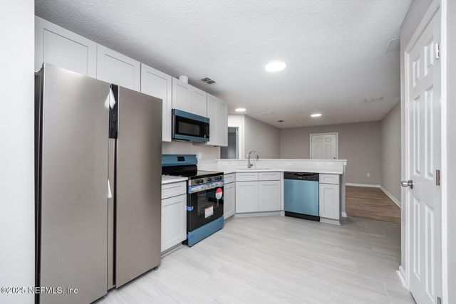 1211 W 29TH Street, Jacksonville, FL 32209