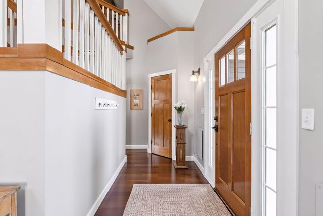 9265 Cortland Alcove, Woodbury, MN 55125