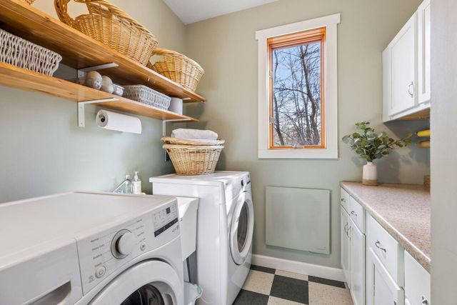 9265 Cortland Alcove, Woodbury, MN 55125