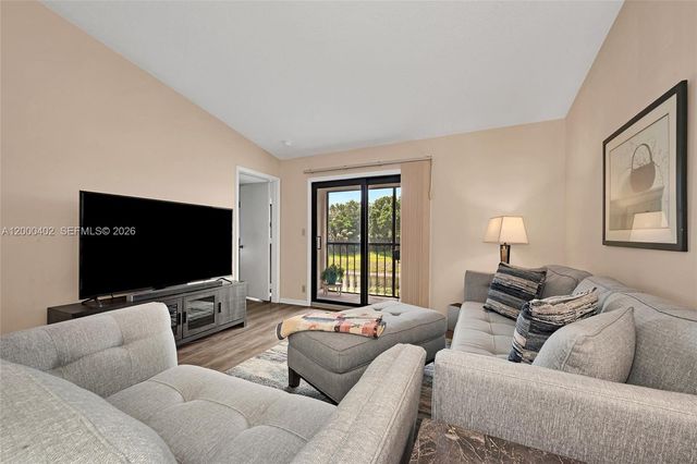 9449 Boca Cove Cir 911, Boca Raton, FL 33428