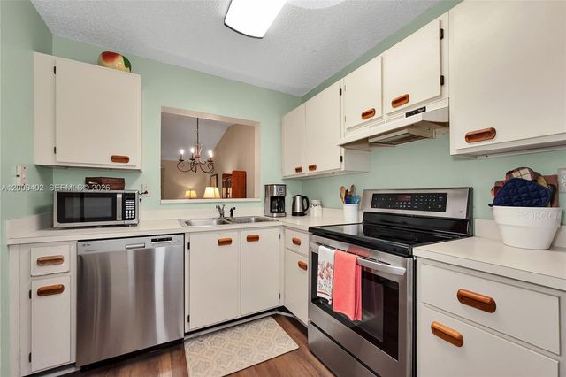 9449 Boca Cove Cir 911, Boca Raton, FL 33428