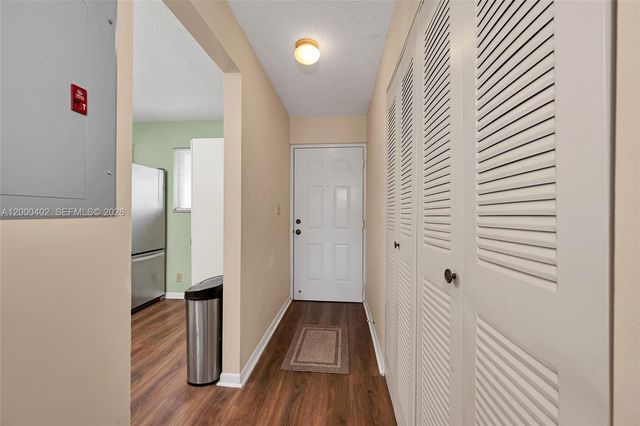 9449 Boca Cove Cir 911, Boca Raton, FL 33428