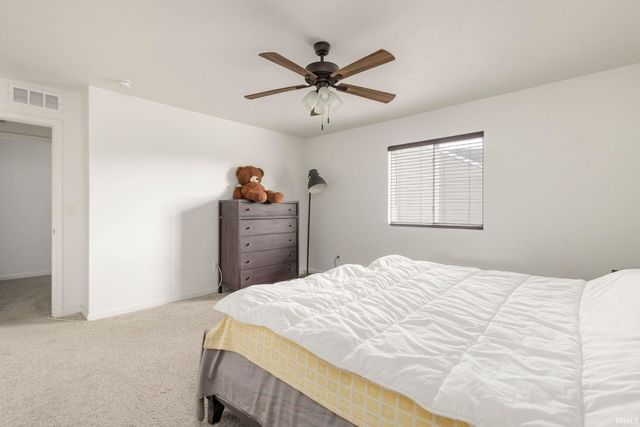 4407 Sapphire Drive, South Bend, IN 46628