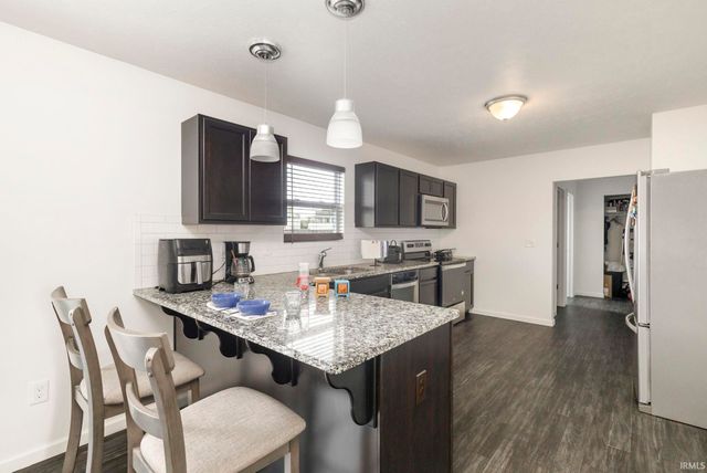 4407 Sapphire Drive, South Bend, IN 46628