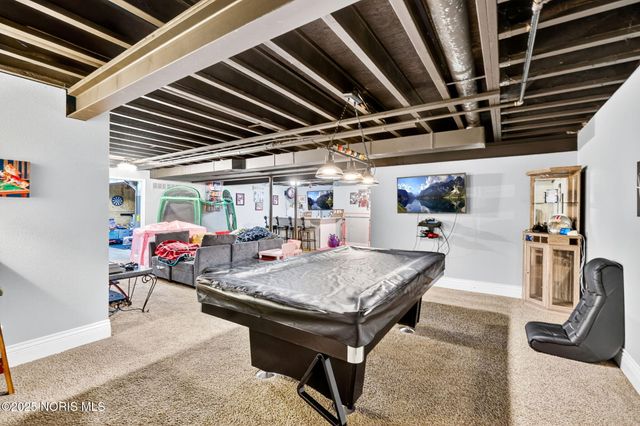 4911 Prestonwood Road, Perrysburg, OH 43551