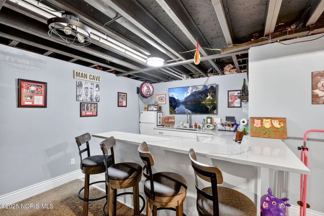 4911 Prestonwood Road, Perrysburg, OH 43551