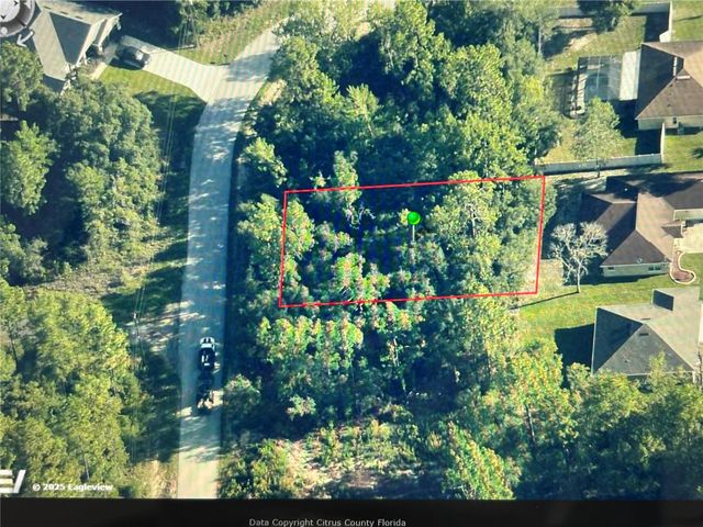 8065 N MALTESE DRIVE, Citrus Springs, FL 34433