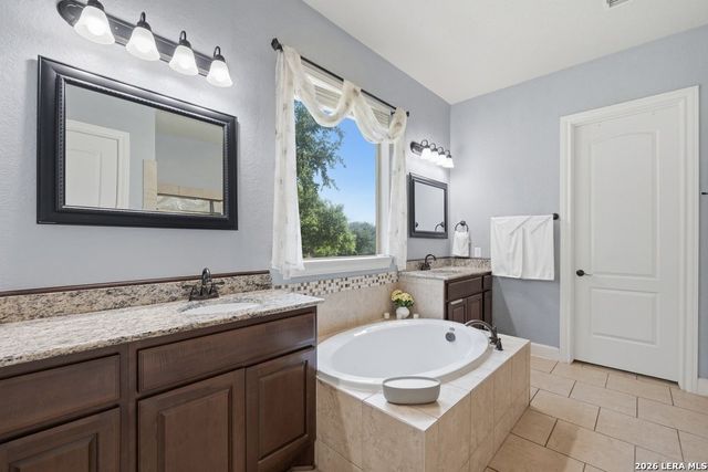 25403 Pyrite, Boerne, TX 78006