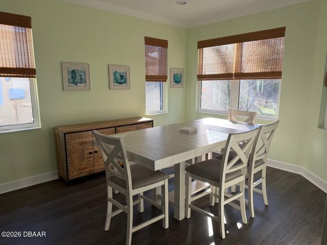 621 Hang Loose Way, Daytona Beach, FL 32124