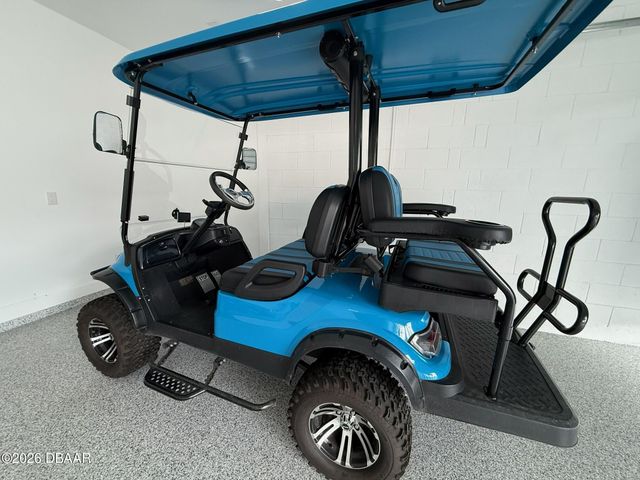 621 Hang Loose Way, Daytona Beach, FL 32124