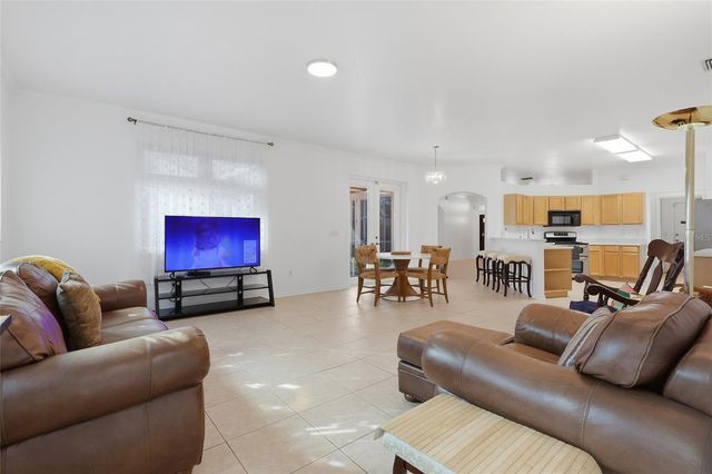 10455 ASHLEY OAKS DRIVE, Riverview, FL 33578