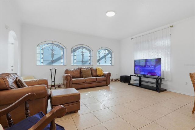 10455 ASHLEY OAKS DRIVE, Riverview, FL 33578