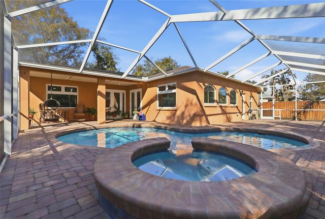 10455 ASHLEY OAKS DRIVE, Riverview, FL 33578