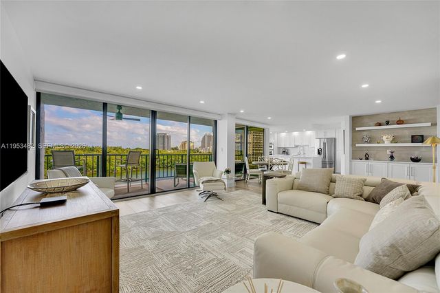 936 Intracoastal Dr 7G, Fort Lauderdale, FL 33304