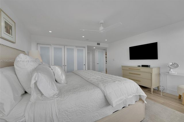 936 Intracoastal Dr 7G, Fort Lauderdale, FL 33304