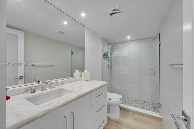 936 Intracoastal Dr 7G, Fort Lauderdale, FL 33304