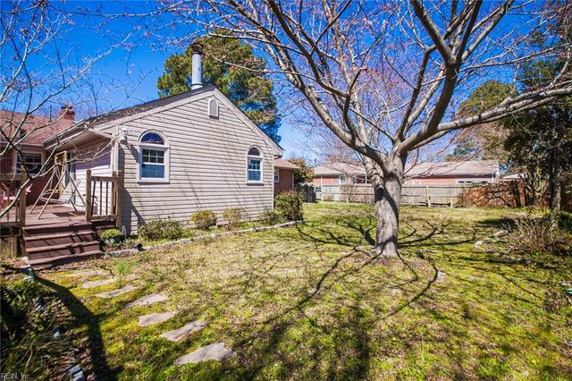 4905 Curling RD, Virginia Beach, VA 23455