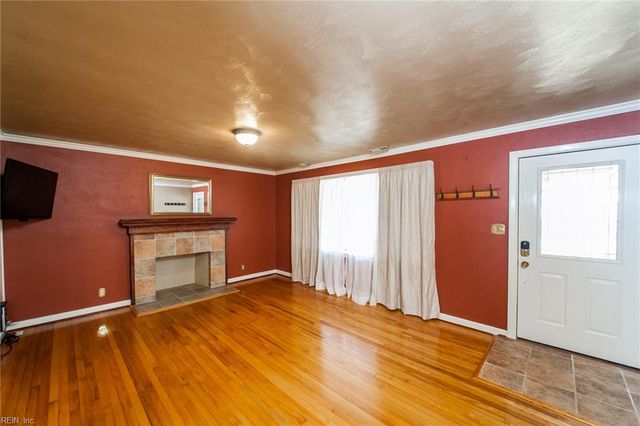 4905 Curling RD, Virginia Beach, VA 23455