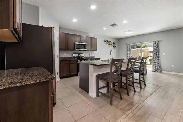9210 WATOLLA DRIVE, Thonotosassa, FL 33592