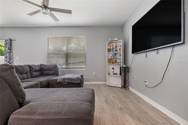 9210 WATOLLA DRIVE, Thonotosassa, FL 33592