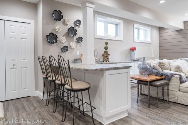 13255 Maple Lawn Drive, Shelby Charter Township, MI 48315