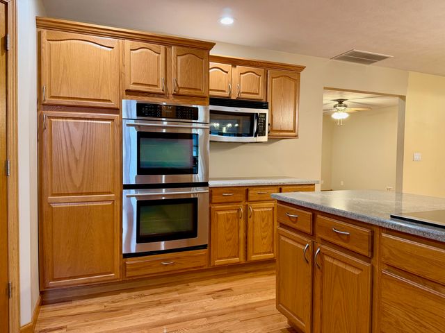 2110 E 700 S, North Judson, IN 46366