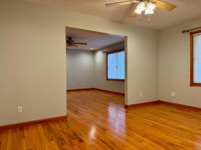 2110 E 700 S, North Judson, IN 46366