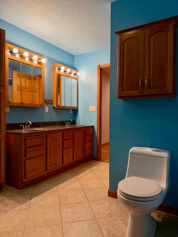 2110 E 700 S, North Judson, IN 46366