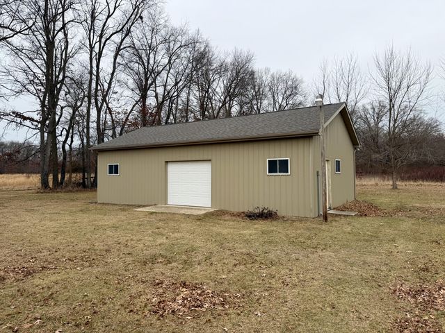 2110 E 700 S, North Judson, IN 46366