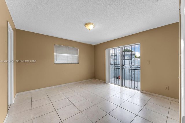 3868 SW 107th Ave 5-11, Miami, FL 33165