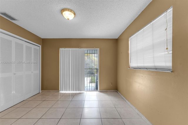 3868 SW 107th Ave 5-11, Miami, FL 33165