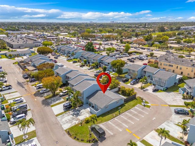 3868 SW 107th Ave 5-11, Miami, FL 33165