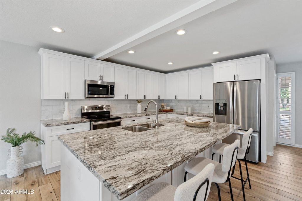 Image 11 of property listing at 8758 E VIA DE VIVA --, Scottsdale, AZ 85258