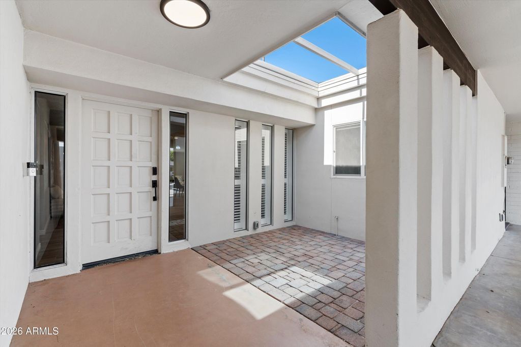 Image 7 of property listing at 8758 E VIA DE VIVA --, Scottsdale, AZ 85258