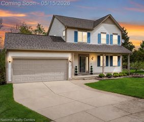 1794 Norton Creek Court, Wixom, MI 48393