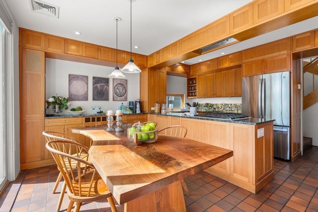 34 Tierney Street, Cambridge, MA 02138