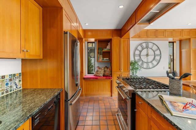 34 Tierney Street, Cambridge, MA 02138