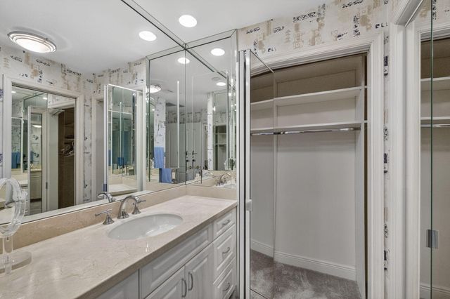 4881 Pineview Circle, Delray Beach, FL 33445