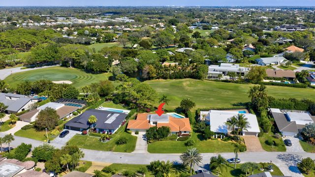 4881 Pineview Circle, Delray Beach, FL 33445