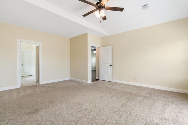328 Country Crossing Circle, Magnolia, TX 77354