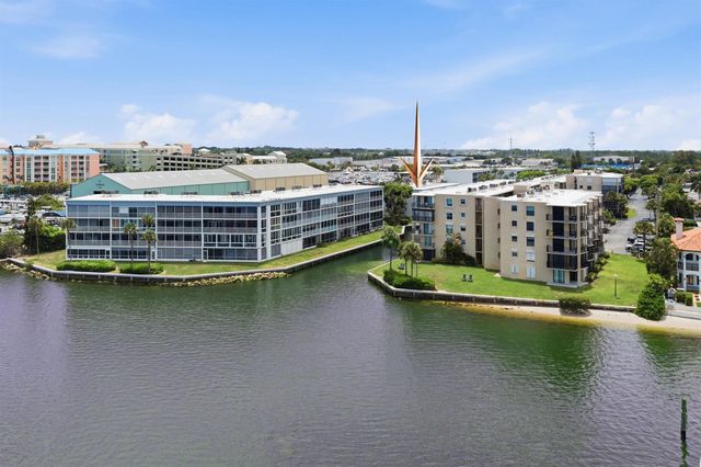 200 Waterway Drive S 309, Lantana, FL 33462