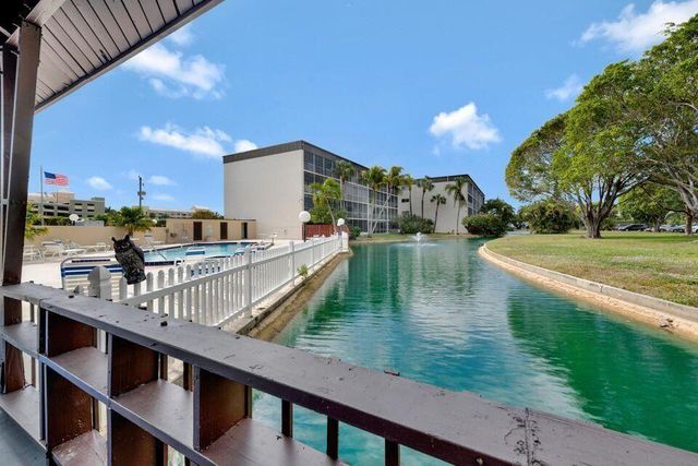 200 Waterway Drive S 309, Lantana, FL 33462