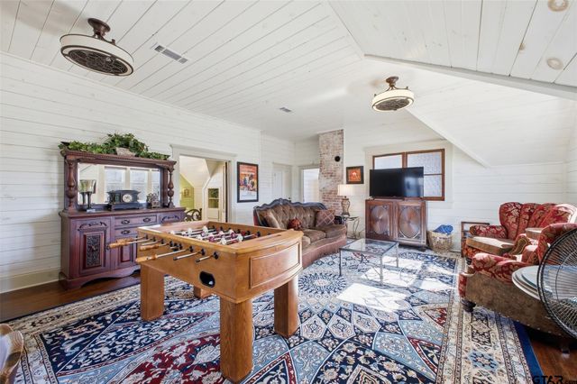 305 N Davis St., Sulphur Springs, TX 75482