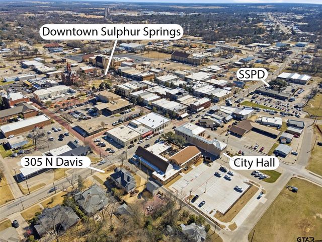 305 N Davis St., Sulphur Springs, TX 75482