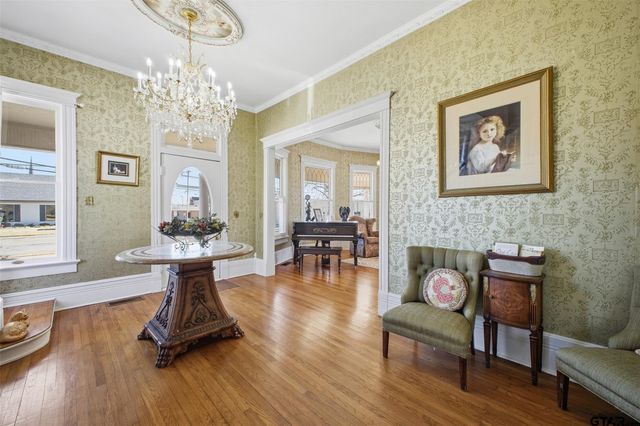 305 N Davis St., Sulphur Springs, TX 75482