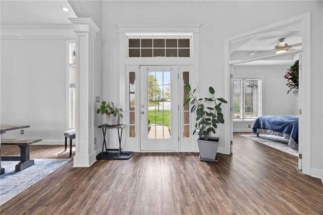 124 Teton Ridge, Lake Winnebago, MO 64034